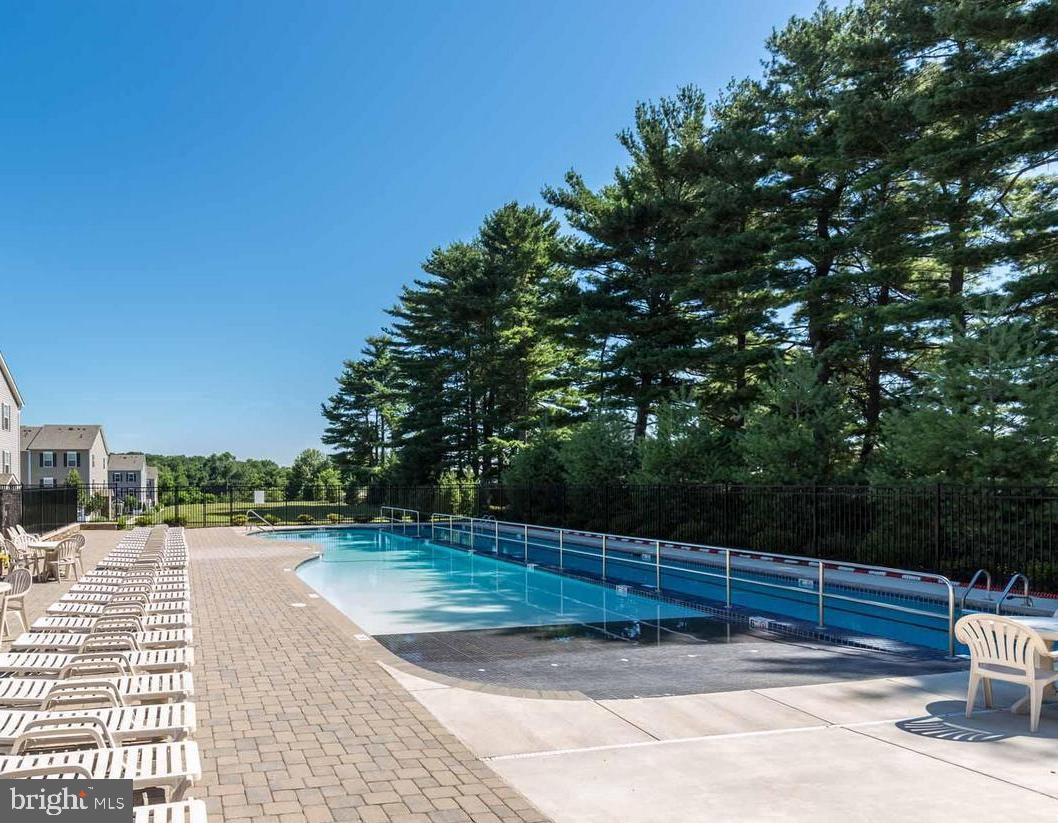 6488 Cornwall Drive, Unit 18 Eldersburg, MD 21784 - Photo 28 of 33