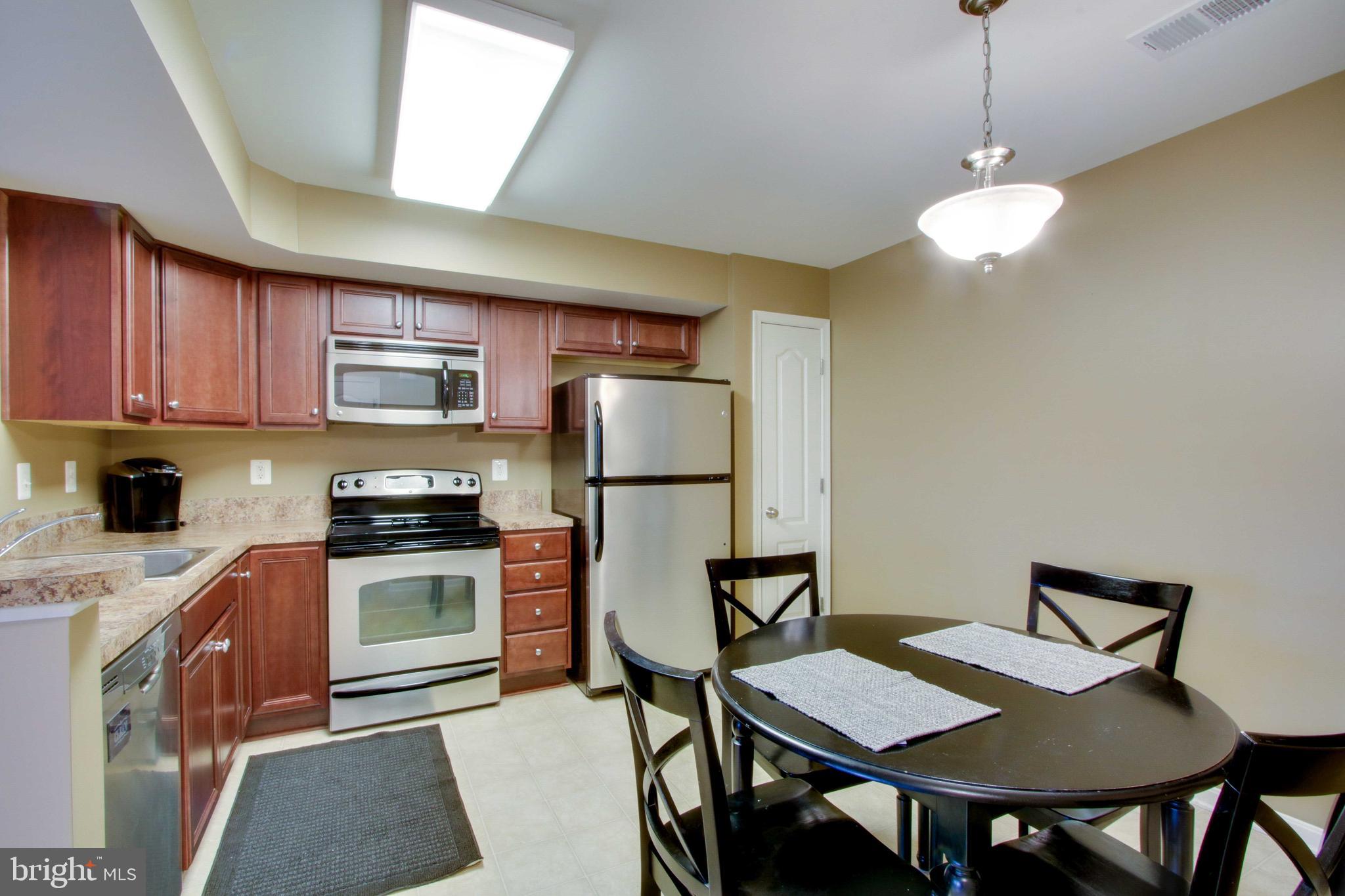 6488 Cornwall Drive, Unit 18 Eldersburg, MD 21784 - Photo 10 of 33