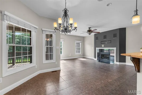 $759,000 | 157 End Zone Road, Jackson, MO 63755