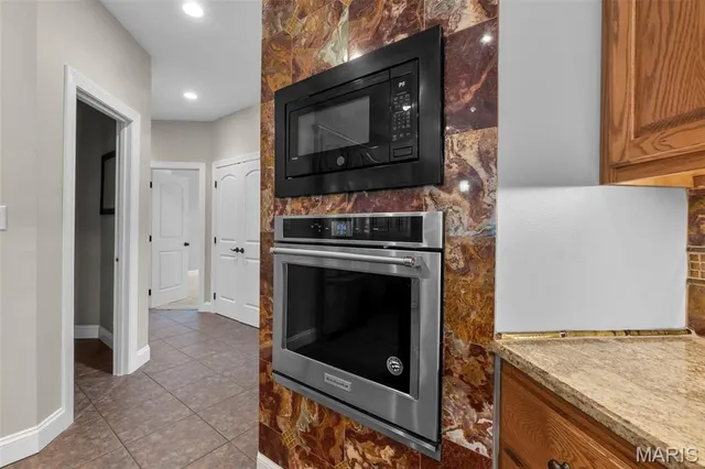 $789,000 | 157 End Zone Road, Jackson, MO 63755