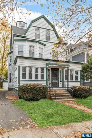 $489,759 | 181 Greenwood Avenue, East Orange, NJ 07017