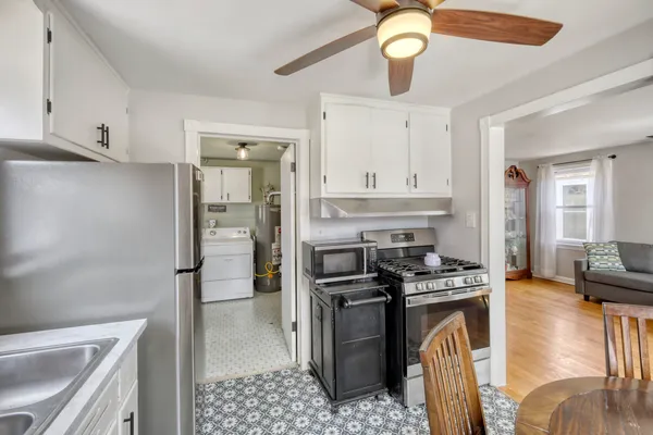 $259,900 | 3504 West 107th Street, Chicago, IL 60655