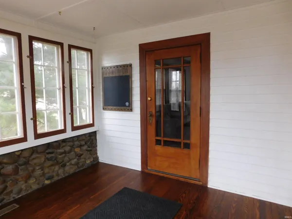 $255,000 | 3006 West Jackson Street, Muncie, IN 47304