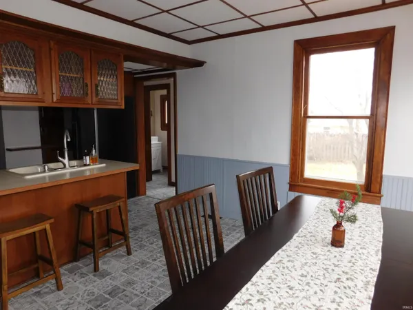 $255,000 | 3006 West Jackson Street, Muncie, IN 47304