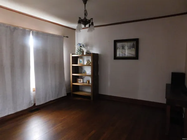 $255,000 | 3006 West Jackson Street, Muncie, IN 47304