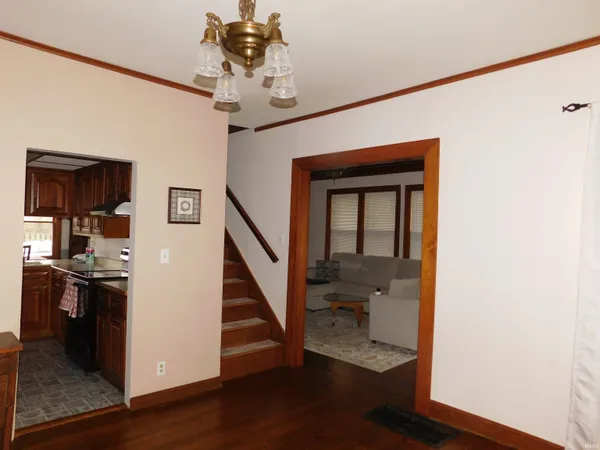 $255,000 | 3006 West Jackson Street, Muncie, IN 47304