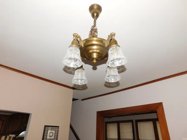 $255,000 | 3006 West Jackson Street, Muncie, IN 47304