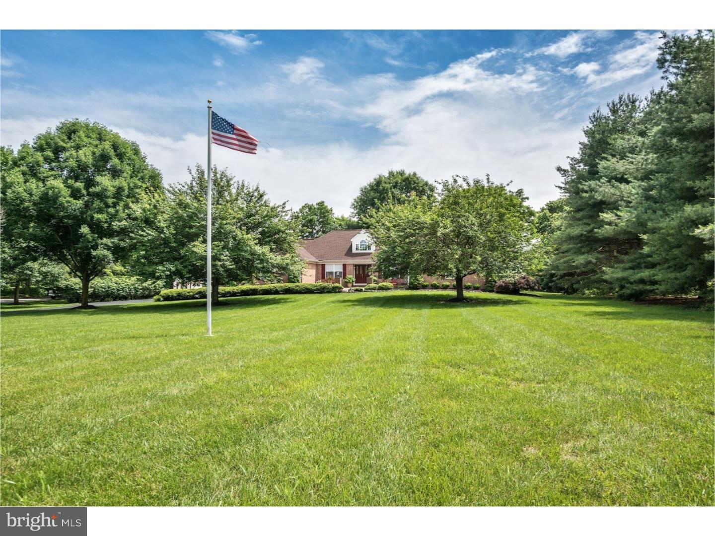 25 Fenimore Road Lumberton, NJ 08048 - Photo 5 of 25 Front Yard