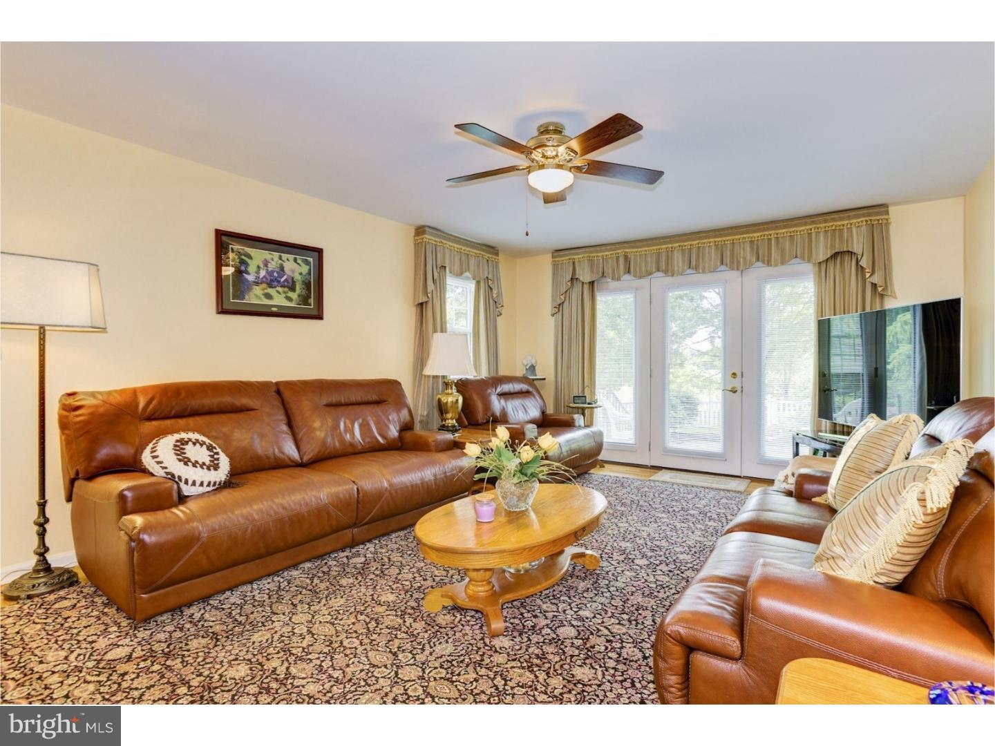 25 Fenimore Road Lumberton, NJ 08048 - Photo 9 of 25 Family Room