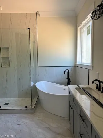 $849,900 | 6998 Colleen Court, Summerfield, NC 27358