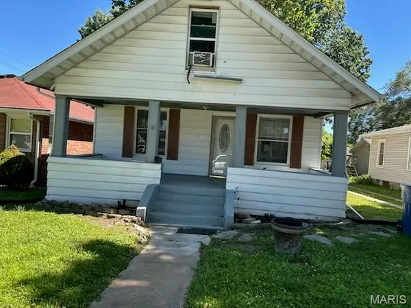 $70,000 | 2639 Sanford Avenue, Alton, IL 62002