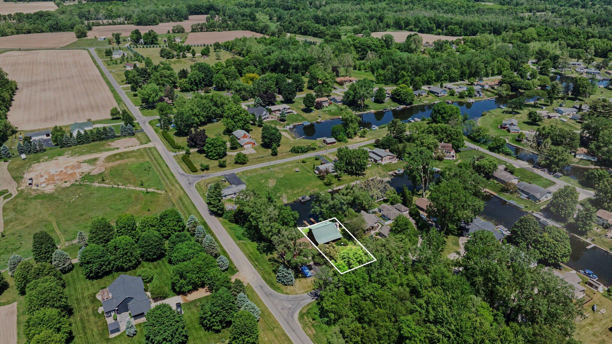 46968 Meadow Lane Decatur, MI 49045 - Photo 28 of 31 026_file_8817