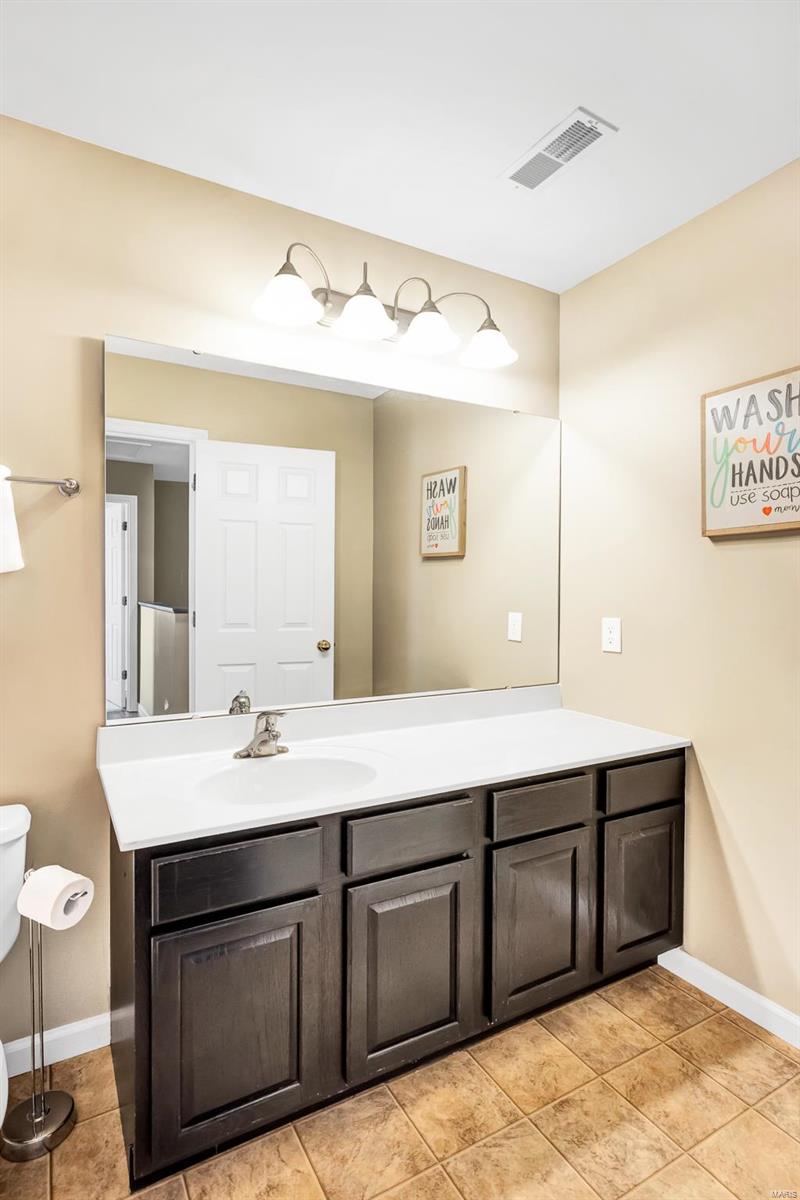 409 Spring Trace O'Fallon, MO 63368 - Photo 14 of 25