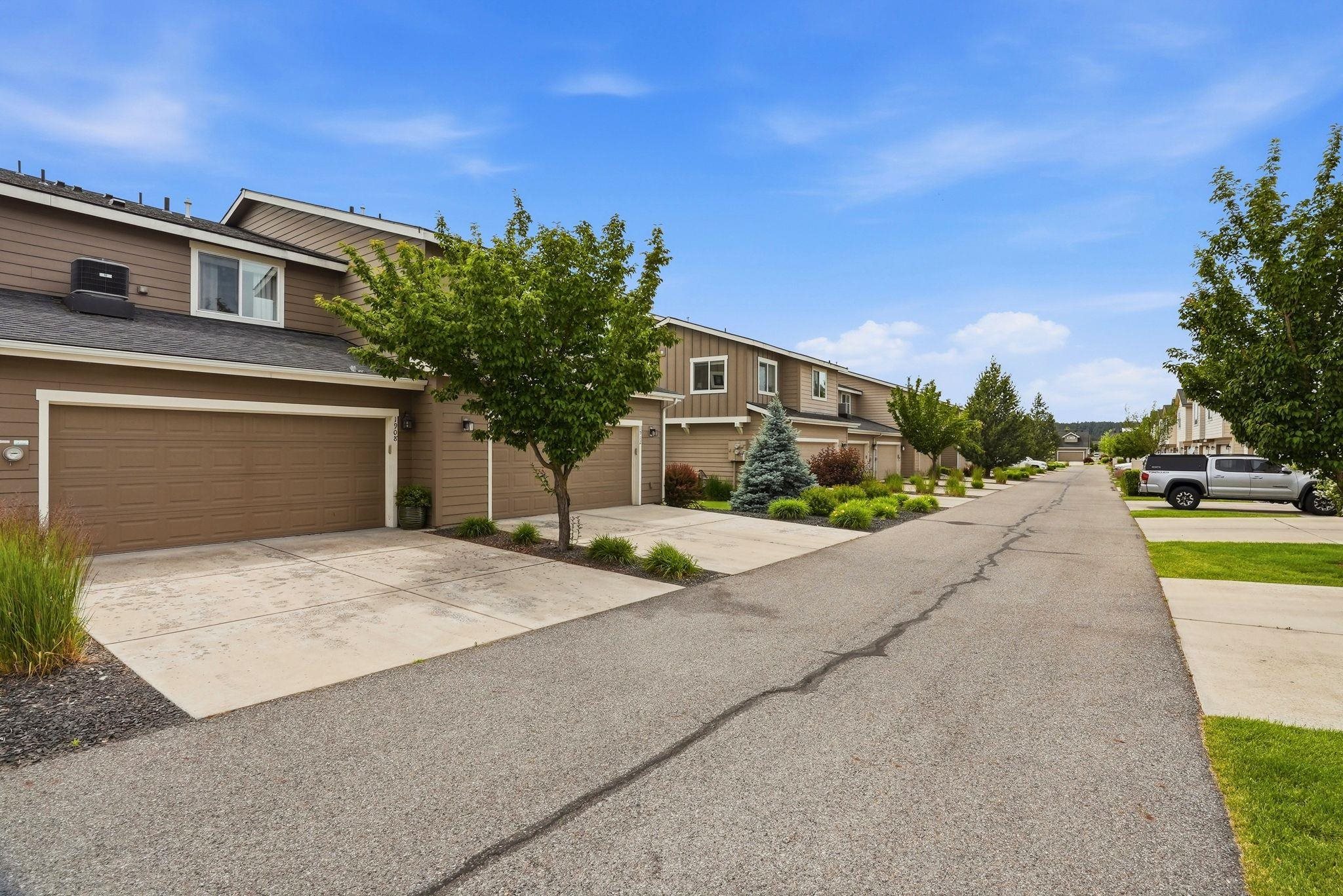 1908 West Summit Parkway Spokane, WA 99201 - Photo 31 of 45