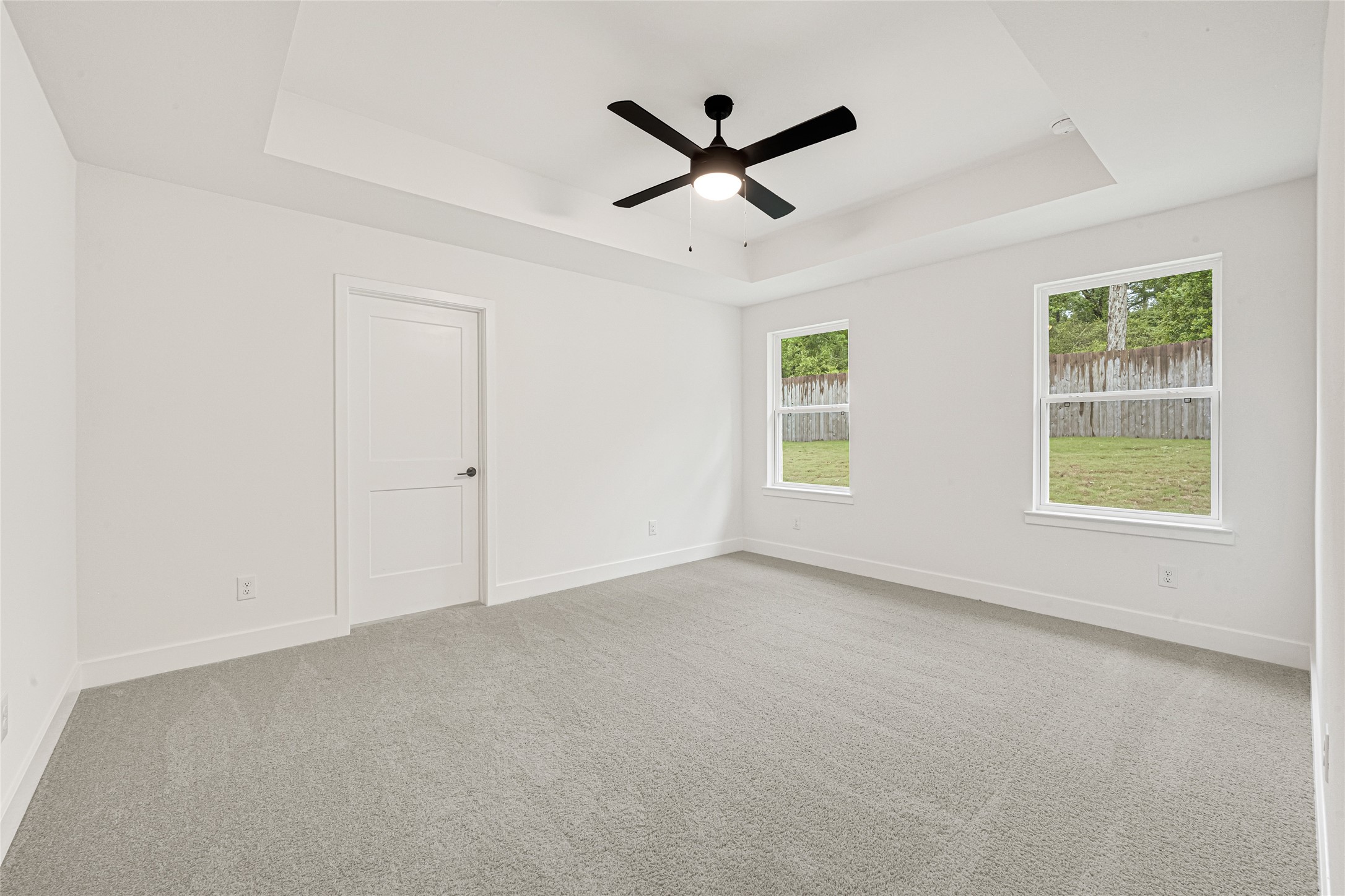 9352 Hard Rock Road Conroe, TX 77303 - Photo 16 of 21 Primary Room