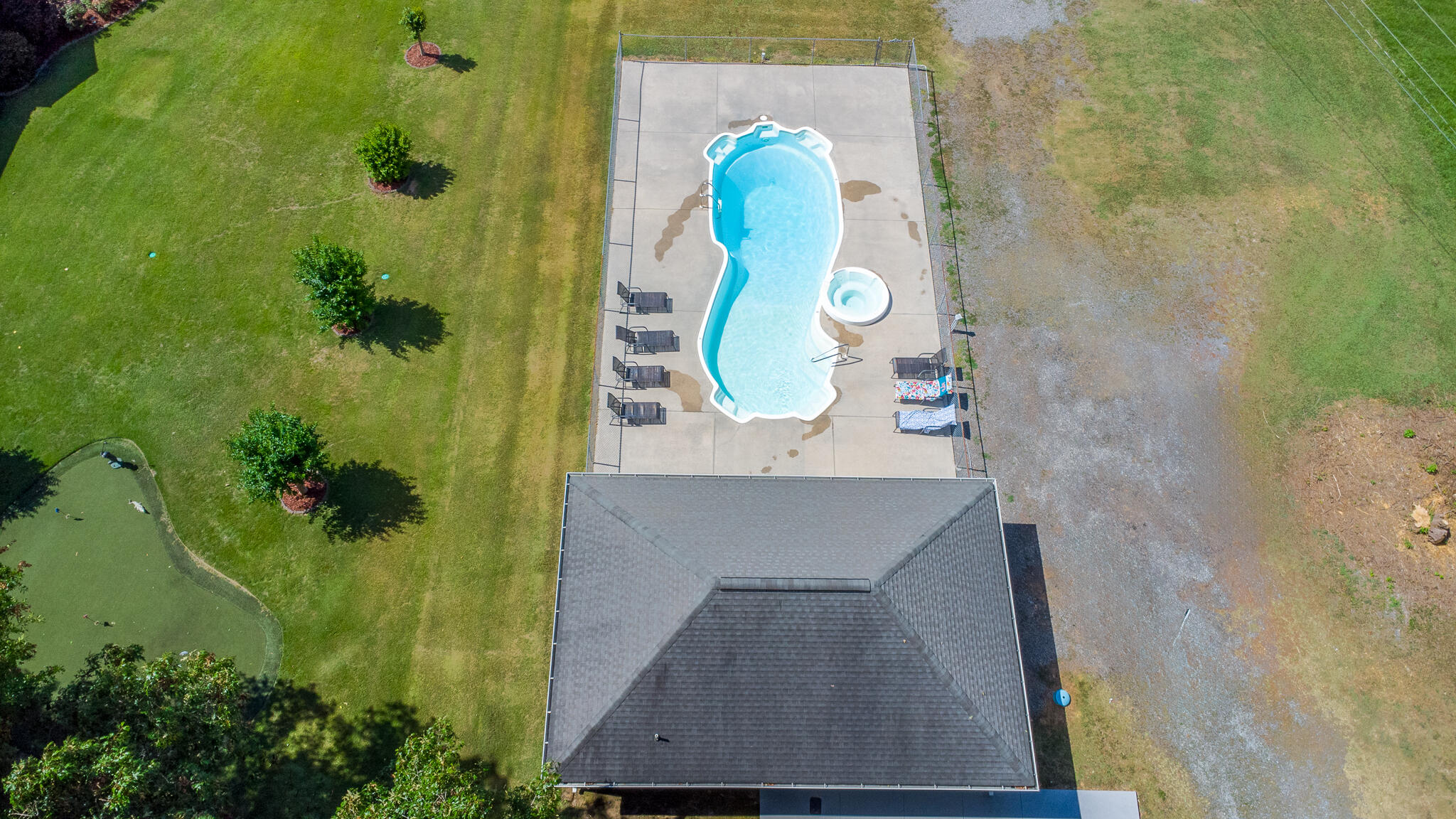 132 Hope Way Dalton, GA 30721 - Photo 35 of 42 132 Hope Way Pool-4