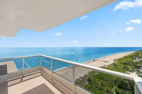 $1,595,000 | 700 South Ocean Boulevard, Unit 1202, Boca Raton, FL 33432