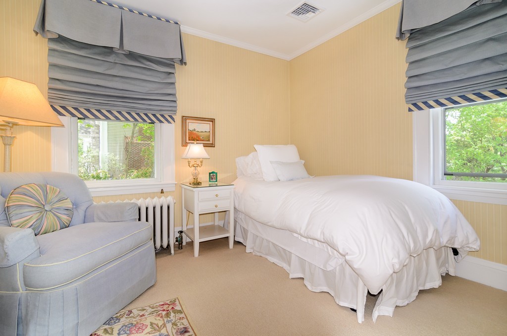 81 Glen Road Wellesley, MA 02481 - Photo 18 of 30 Gallery Image 18