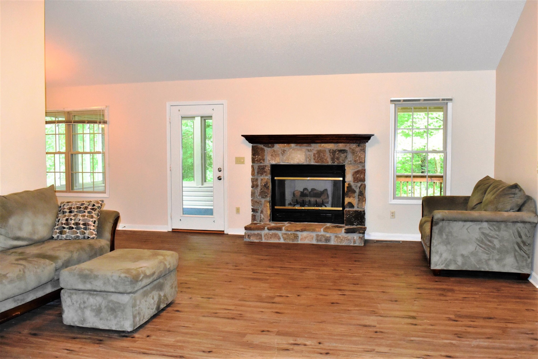 106 Peebles Road Crossville, TN 38558 - Photo 7 of 40 Gallery Image 7