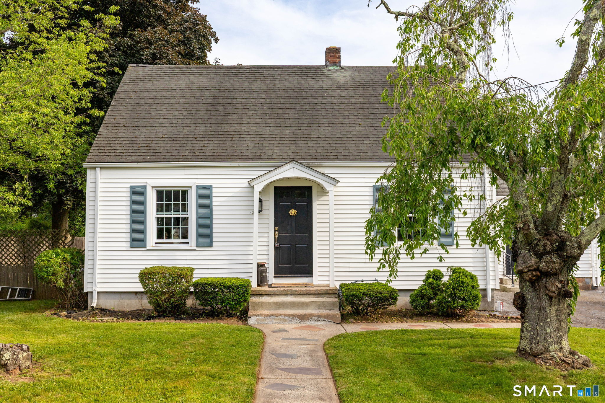 32 Belvedere Road North Haven, CT 06473 - Photo 1 of 40