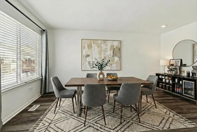 $384,900 | 13744 South Ironwood Drive, Plainfield, IL 60544