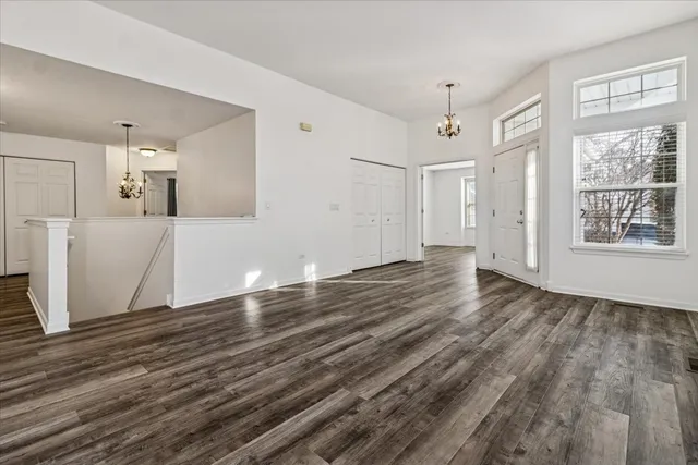 $384,900 | 13744 South Ironwood Drive, Plainfield, IL 60544