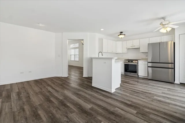 $384,900 | 13744 South Ironwood Drive, Plainfield, IL 60544