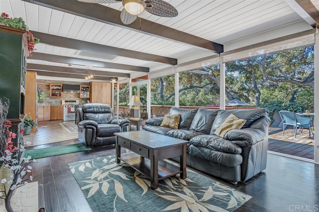 506 Live Oak Park Road South Fallbrook, CA 92028 - Photo 6 of 24