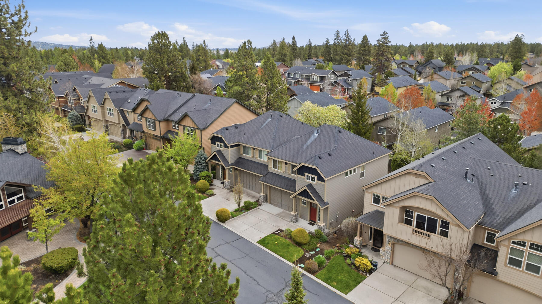 61156 Foxglove Loop Bend, OR 97702 - Photo 40 of 44 61156 Foxglove Loop