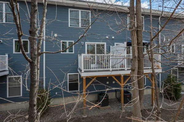 $445,000 | 13 Sapphire Lane, Nashua, NH 03064