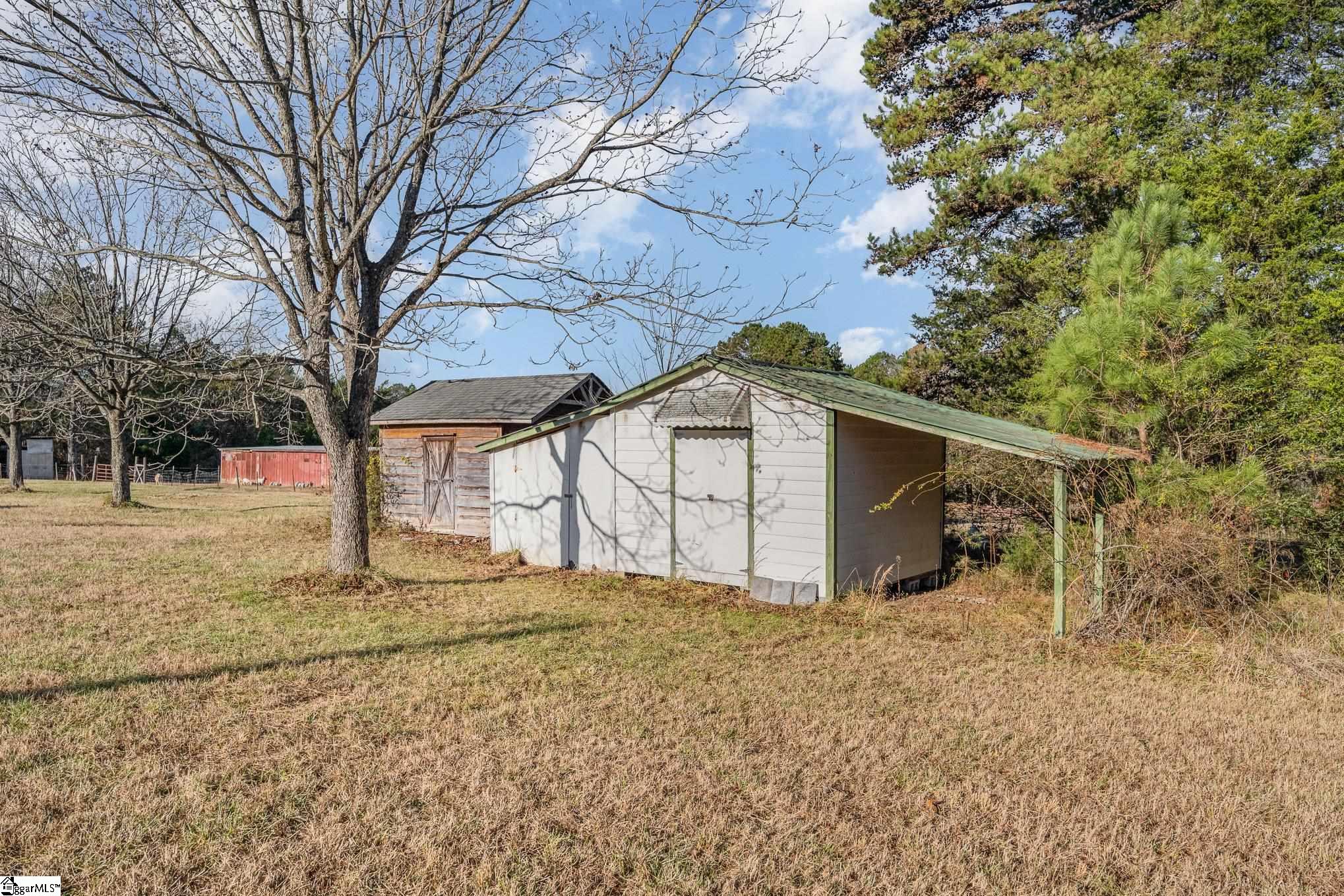566 White Plains Road Gaffney, SC 29340 - Photo 29 of 36