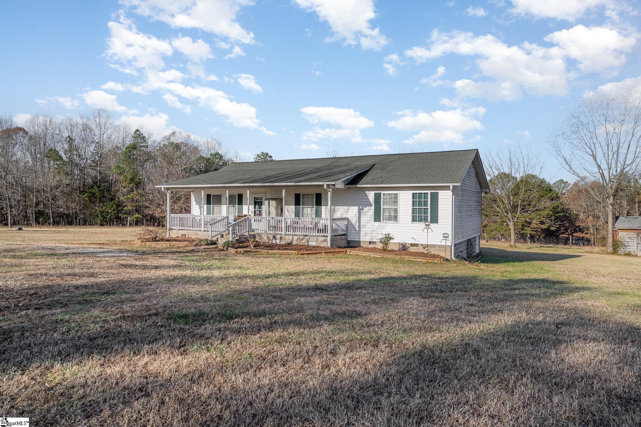 566 White Plains Road Gaffney, SC 29340 - Photo 3 of 36