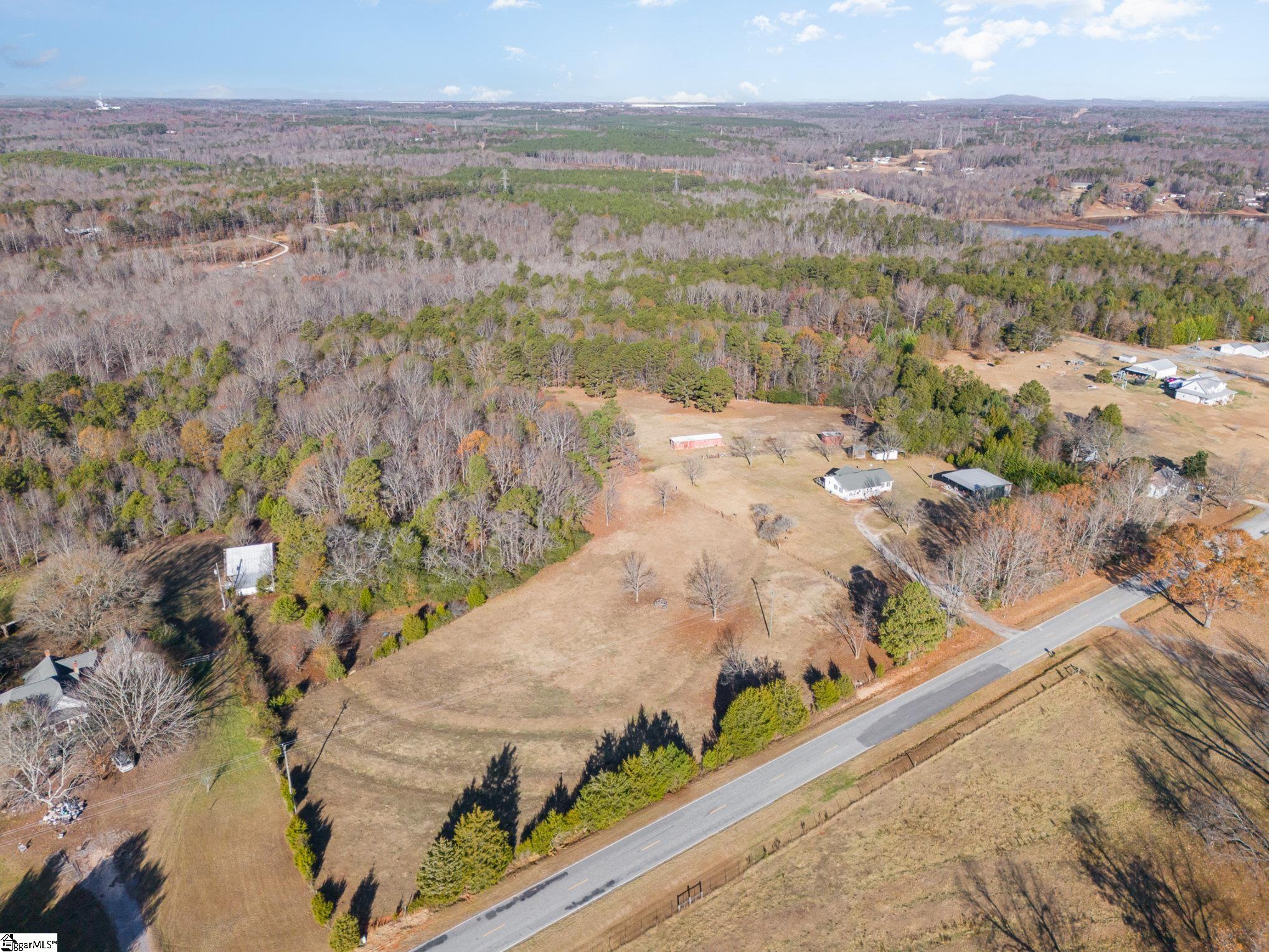 566 White Plains Road Gaffney, SC 29340 - Photo 35 of 36