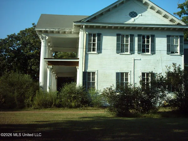 $149,000 | 502 North Railroad Avenue, Brookhaven, MS 39601