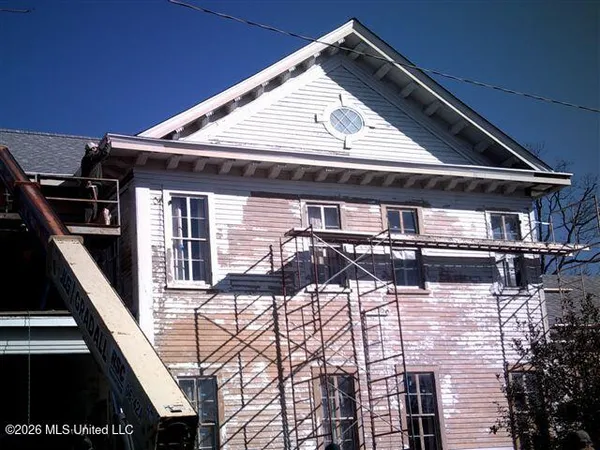 $149,000 | 502 North Railroad Avenue, Brookhaven, MS 39601