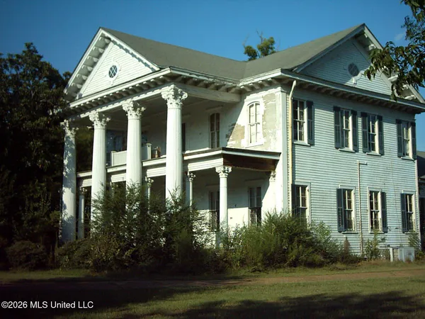 $149,000 | 502 North Railroad Avenue, Brookhaven, MS 39601