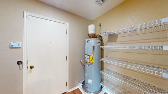 $1,950 | 117 Foxglove Pass, Cibolo, TX 78108