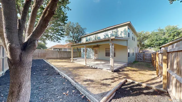 $1,950 | 117 Foxglove Pass, Cibolo, TX 78108