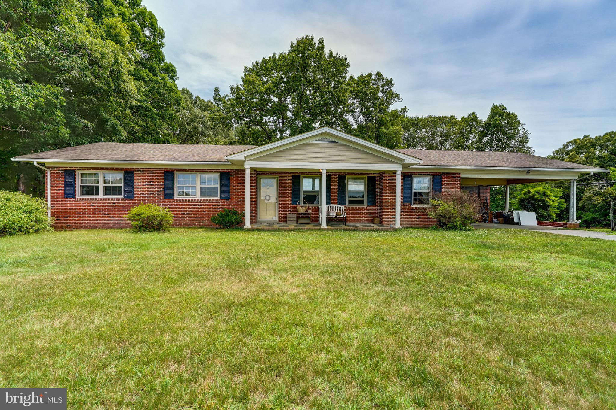 8858 Poindexter Road Louisa, VA 23093 - Photo 2 of 48