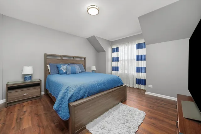 $555,000 | 749 North Misty Ridge Drive, Romeoville, IL 60446