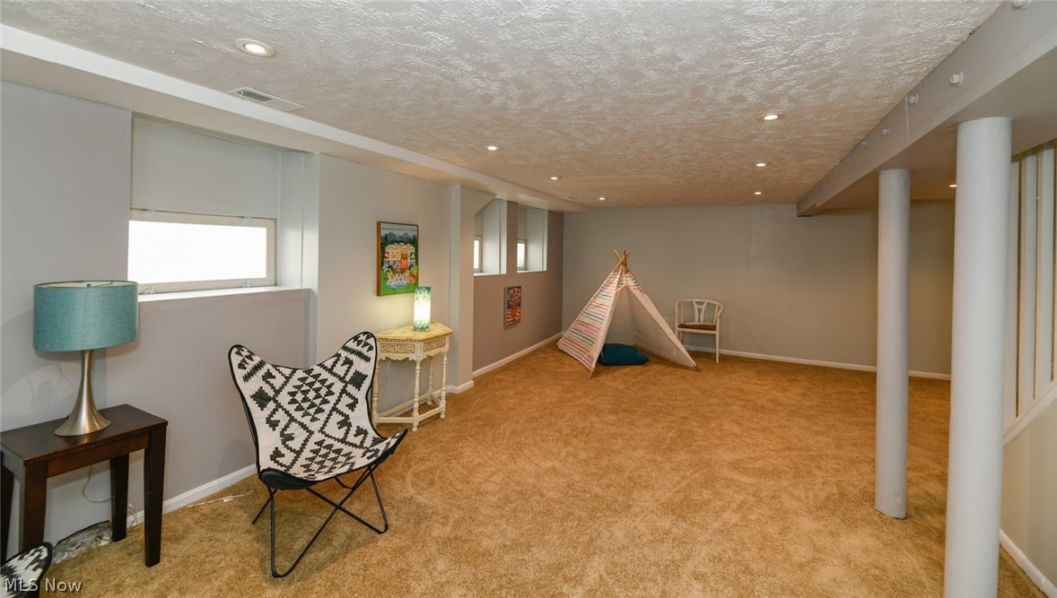 932 Cambridge Road Cleveland Heights, OH 44121 - Photo 29 of 35