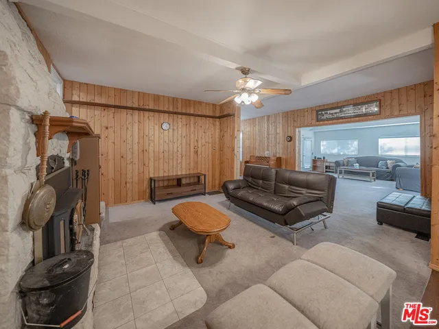 $3,200 | 233 Corona Circle, Lake Arrowhead, CA 92352