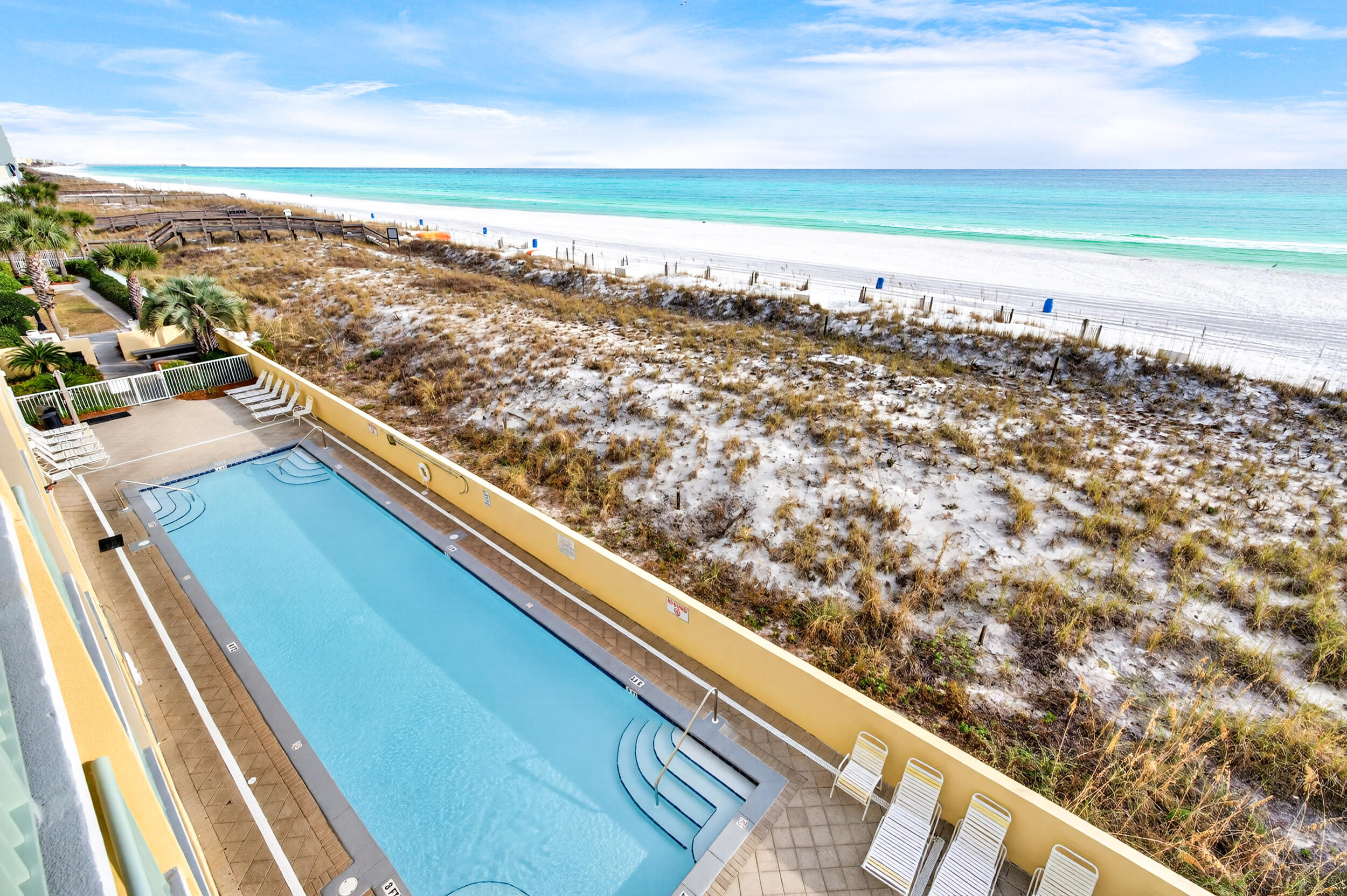 866 Santa Rosa Boulevard, Unit 317 Fort Walton Beach, FL 32548 - Photo 28 of 46 a view of a city from a terrace