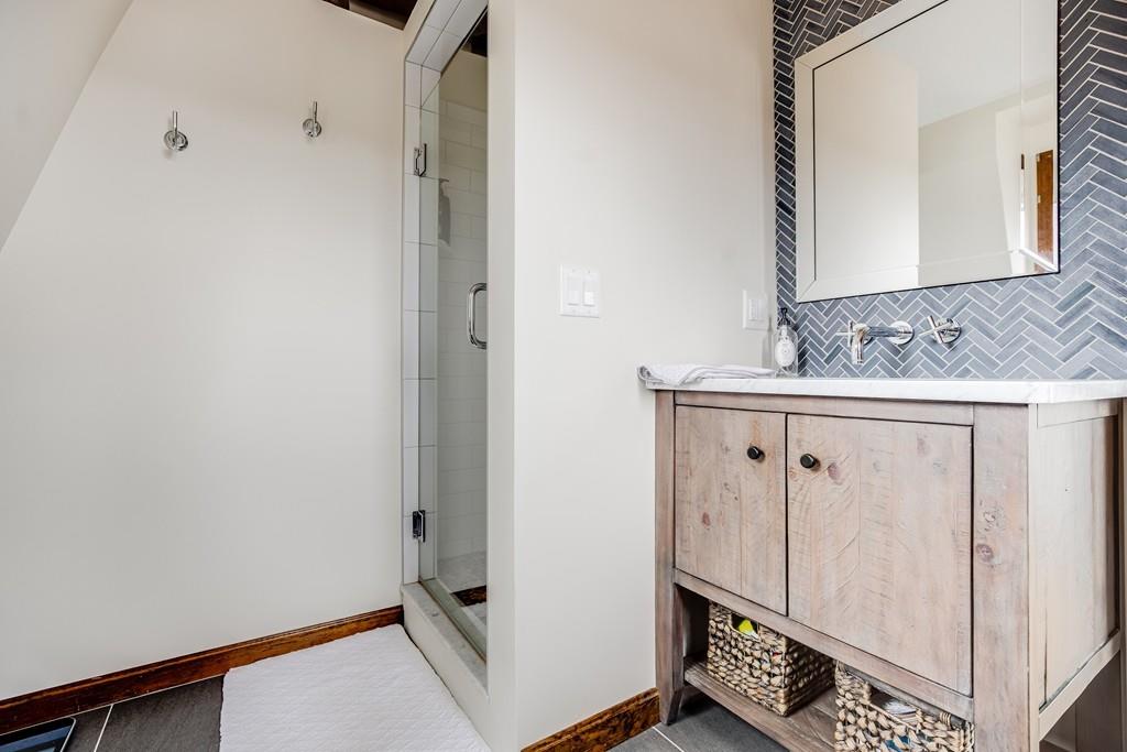 12 Edgehill Road Saugus, MA 01906 - Photo 22 of 31 Gallery Image 22