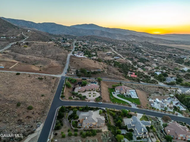 $1,225,000 | 36406 Geiger Avenue, Palmdale, CA 93551