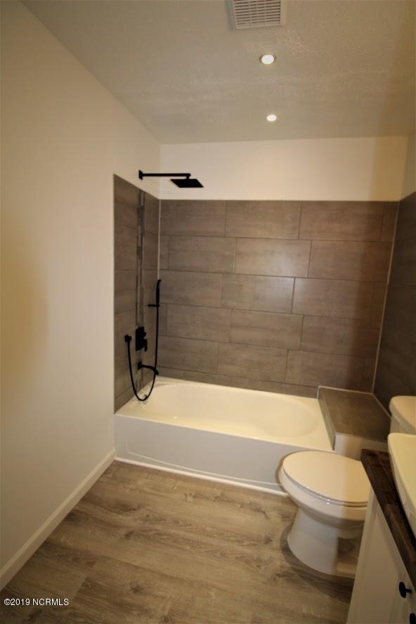 103 Raft Road New Bern, NC 28562 - Photo 22 of 39 bathroom
