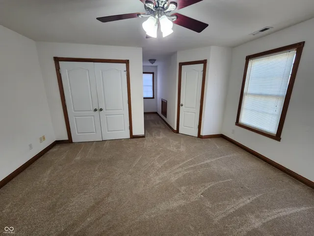 $355,000 | 7215 Lockford Walk North, Avon, IN 46123