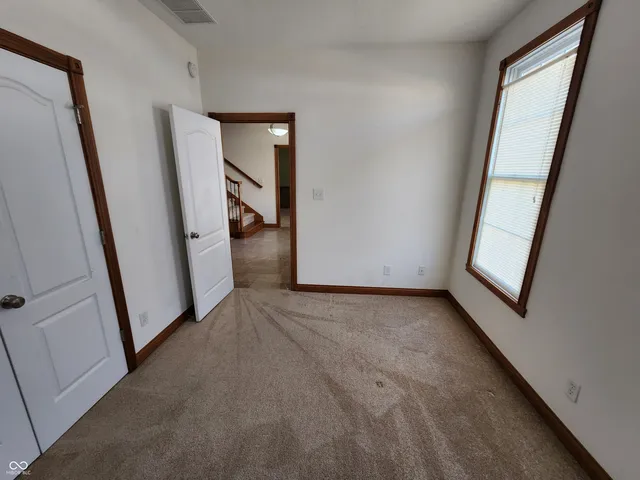 $355,000 | 7215 Lockford Walk North, Avon, IN 46123