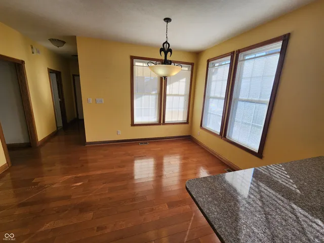 $355,000 | 7215 Lockford Walk North, Avon, IN 46123