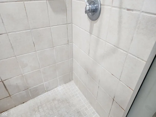 $355,000 | 7215 Lockford Walk North, Avon, IN 46123